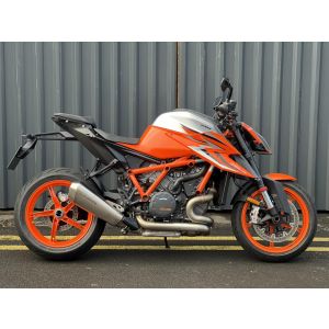 Ex-Demo 2022 KTM 1290 Super Duke R