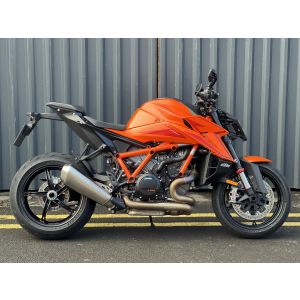 Ex-Demo 2024 KTM 1390 Super Duke R